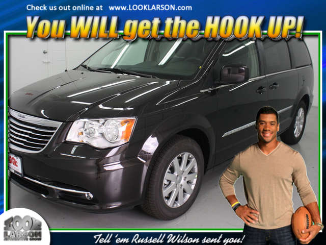 2015 Chrysler Town and Country near Tacoma at Larson Chrysler Jeep Dodge Ram