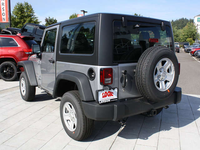 2015 Jeep Wrangler near Tacoma at Larson Chrysler Jeep Dodge Ram